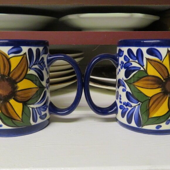 Pair Pottery Mugs SUNFLOWER on Blue (DK693) - Picture 2 of 4
